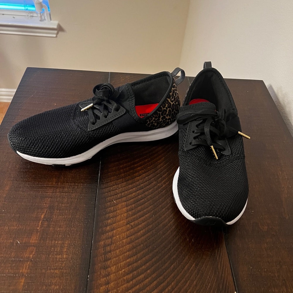 Black New Balance Sneakers with Cheetah Accent